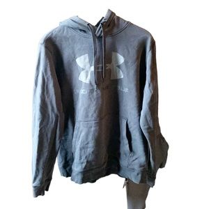Black Under Armour hoodie